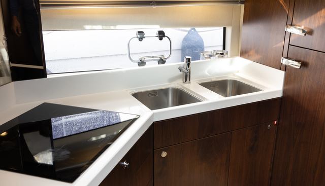 noname yacht for sale 7