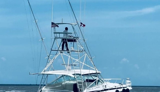 El Caiman yacht for sale 7