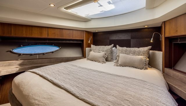 SEA DREAM II yacht for sale 29