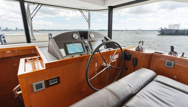 DREAMSCAPE yacht for sale 30