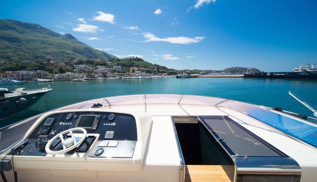 Zia Canaia yacht for sale 25