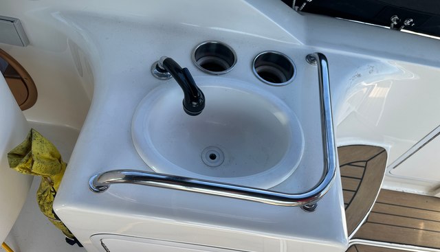 Rioja yacht for sale 18