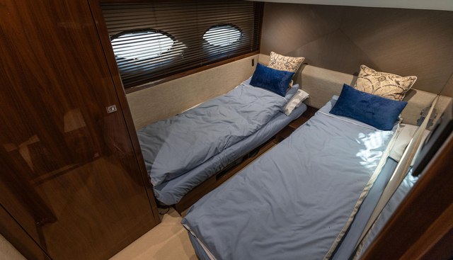Ciao Bella yacht for sale 28