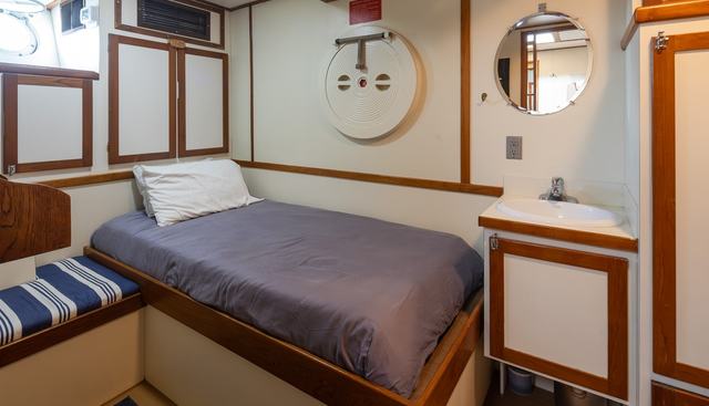 Silverado yacht for sale 40