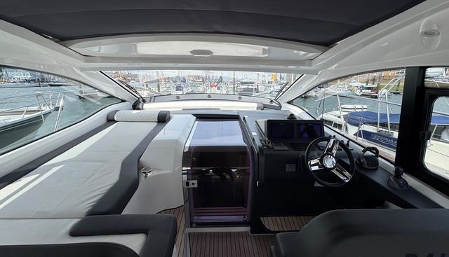 Auray yacht for sale 7