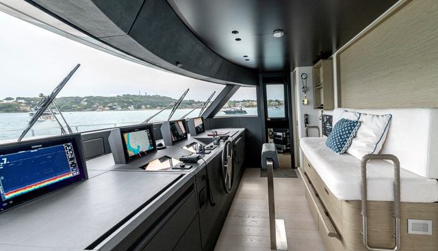 Belle Ile yacht for sale 25