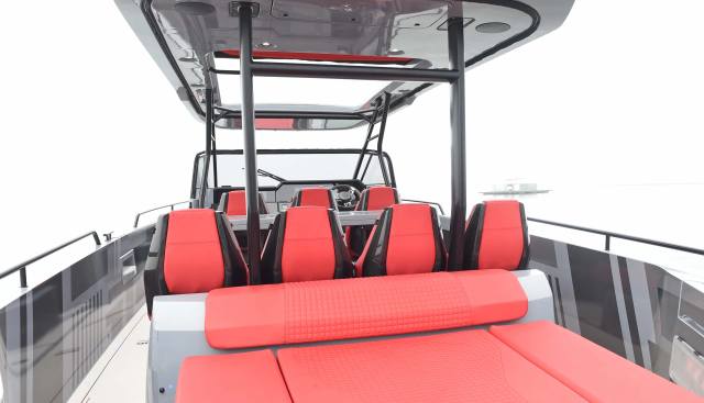 Brabus Shadow 900 Sun Top yacht for sale 4