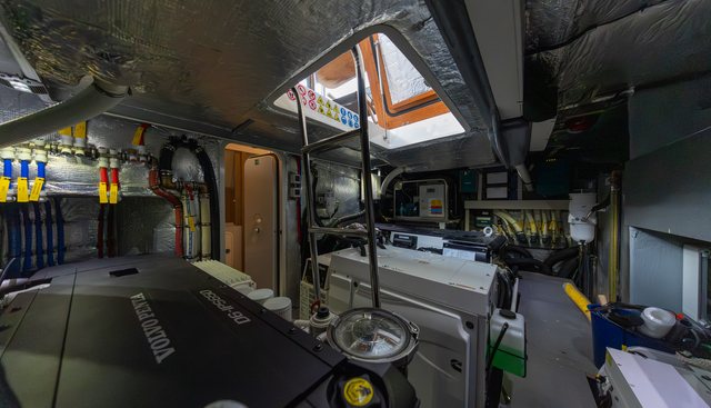 noname yacht for sale 25