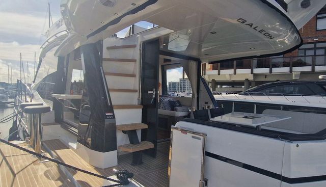 ALOUISE yacht for sale 9