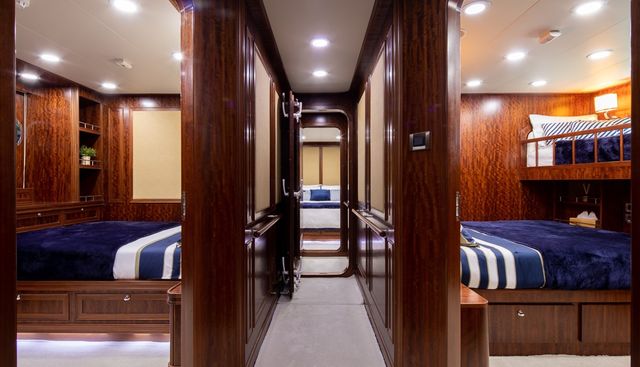 BEYOND CAPRICORN yacht for sale 10