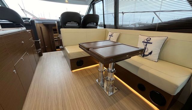 noname yacht for sale 14