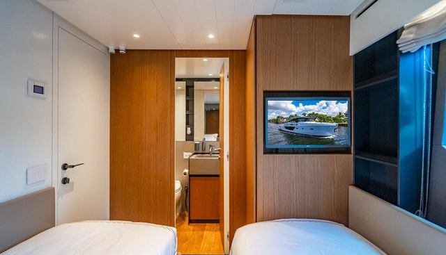 Snack Money yacht for sale 50