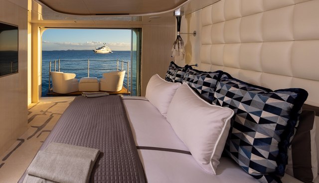 ANCORA yacht for sale 23