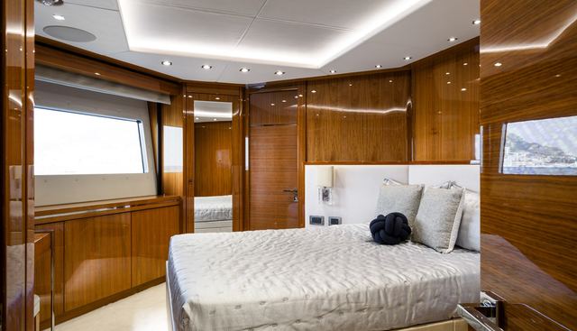 MERCY OCEANS yacht for sale 17