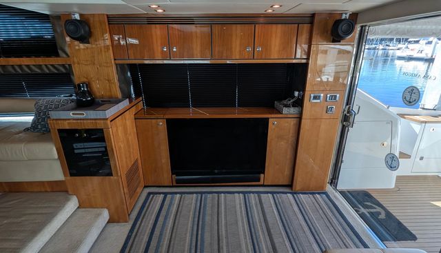 Casa Amigos yacht for sale 20