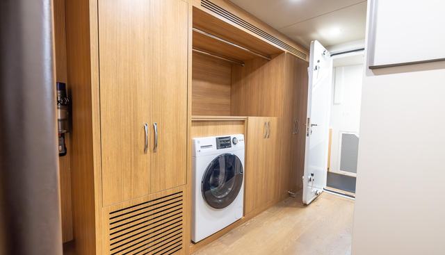 EVELYN P yacht for sale 24