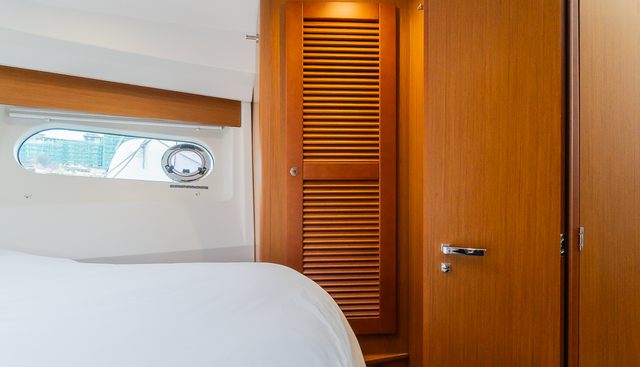 noname yacht for sale 10