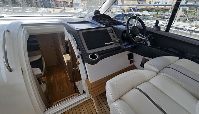 Bozzie yacht for sale 45