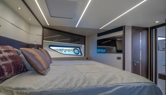 EDO I yacht for sale 40