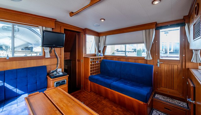 noname yacht for sale 32