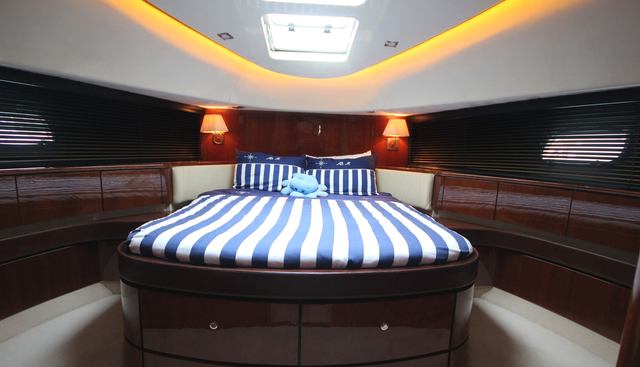 Freedom yacht for sale 17