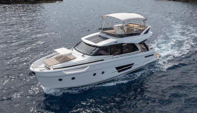 GL45FLY-76 yacht for sale 2