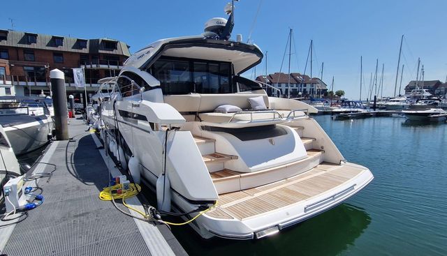 Seakeeper Gyro yacht for sale 2