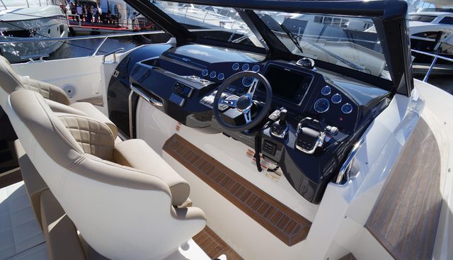 Amaretto yacht for sale 7