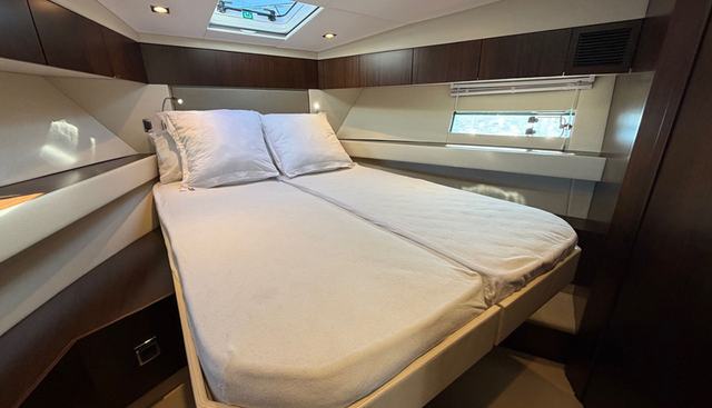 S48 yacht for sale 28