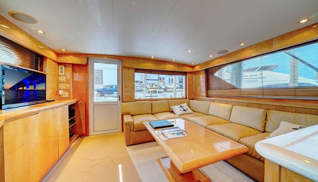 Broker Bonus Available yacht for sale 30