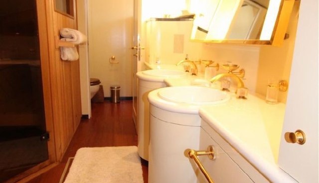 Eivissa yacht for sale 33