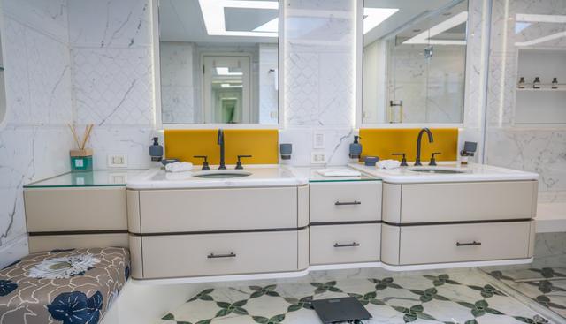 KHALILAH yacht for sale 12