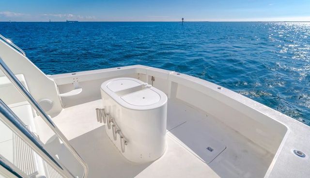 Triumph yacht for sale 204