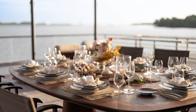 ANNABELLA yacht for sale 24