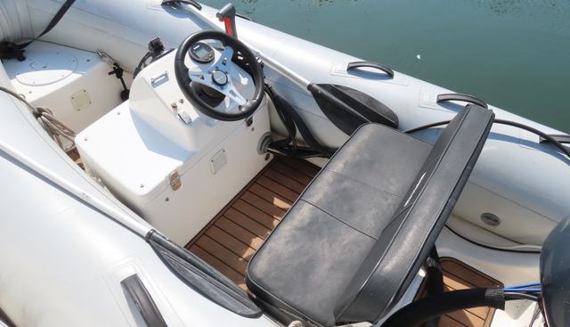 Top Toy yacht for sale 14