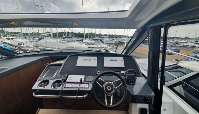 Swysh yacht for sale 13