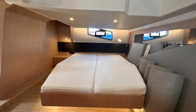 SR41 CANARY ISLANDS yacht for sale 24