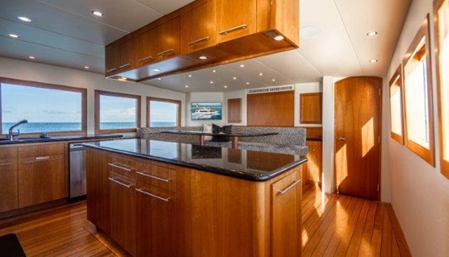 CLAIRE yacht for sale 10