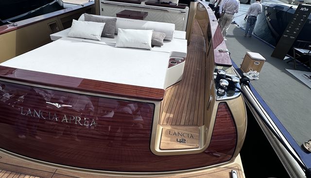 2026 Lancia Aprea 42 yacht for sale 17
