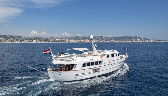 AMMIRAGLIO yacht for sale 35