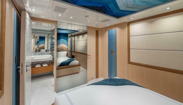 NEVERLAND yacht for sale 40