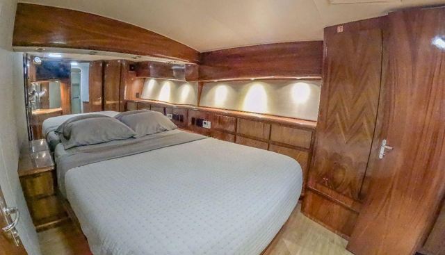 GOOD LIFE yacht for sale 13