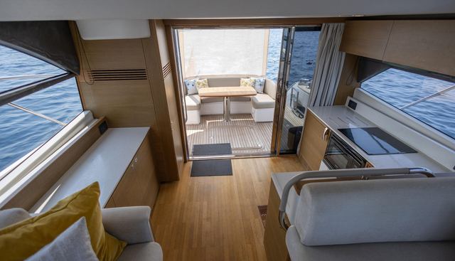 Final Fling yacht for sale 25