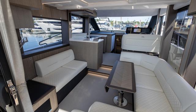 GN440FLY-016 yacht for sale 83