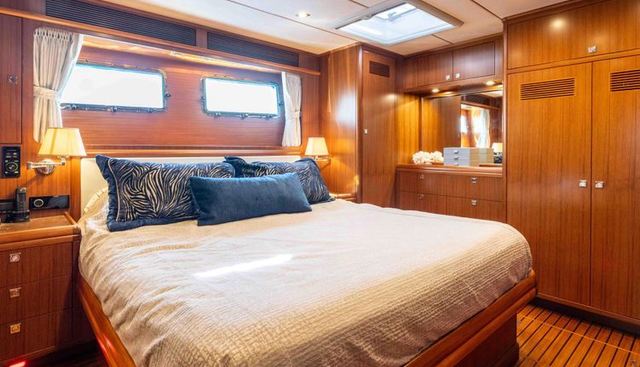 Martini yacht for sale 18