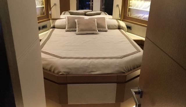 Dominator 640s yacht for sale 30