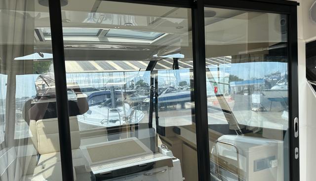 Happy Hour yacht for sale 15