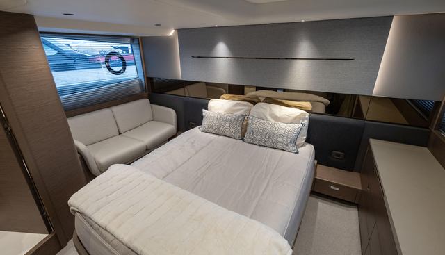 Seadoodle yacht for sale 102