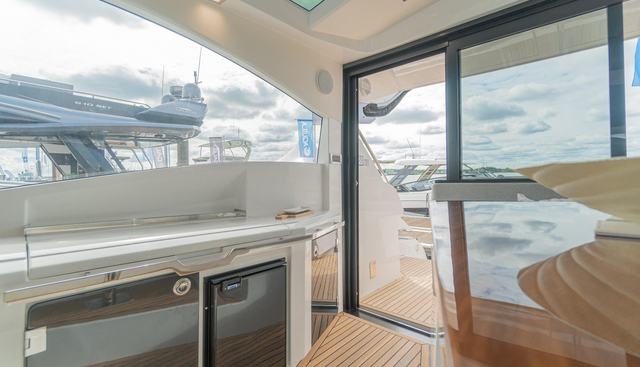 Lady C yacht for sale 9