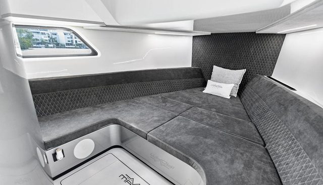 MAKO yacht for sale 35